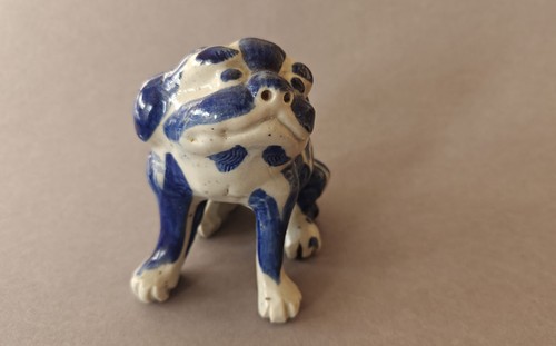 Antiker japanischer hund aus - japanischer,